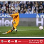 مبابي يسجل هدفًا في الوقت الذي يقترب فيه ريال مدريد من برشلونة في الدوري الإسباني قبل اختبار صعب في ليفربول