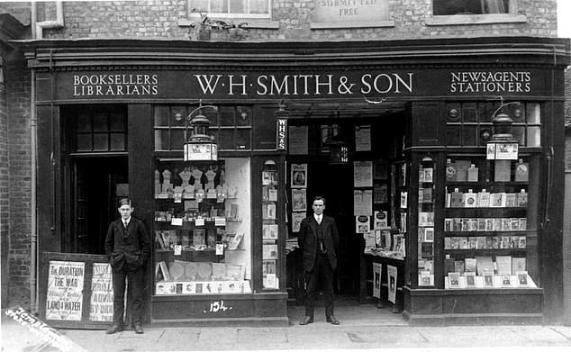 تأسس أول متجر لشركة WHSmith في عام 1792، وافتتحه هنري والتون سميث وزوجته آنا