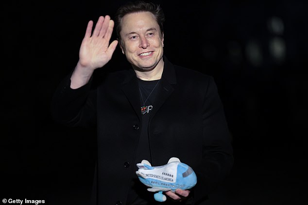 يخطط Elon Musk لاستخدام الذكاء الاصطناعي للحكم على رد العمال الفيدراليين على رئيس Doge 