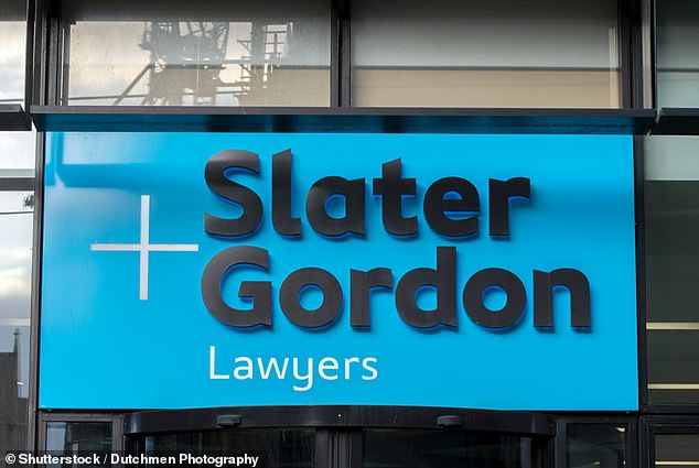 يقوم Slater + Gordon بالتحقيق في رسالة بريد إلكتروني تنتقد بوحشية عيوب شخصية الموظفين الرئيسيين للشركة