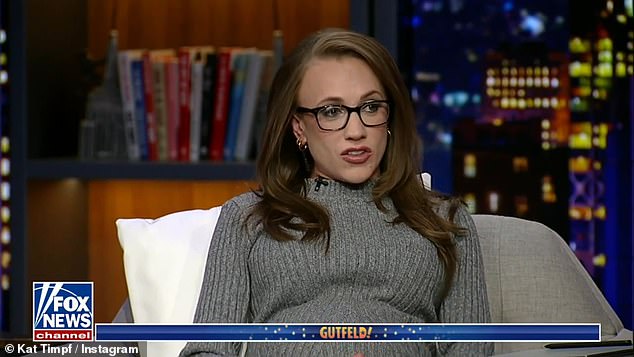 كشفت نجمة Fox News Kat Timpf أنها تم تشخيص إصابتها بالسرطان قبل ساعات فقط من الولادة